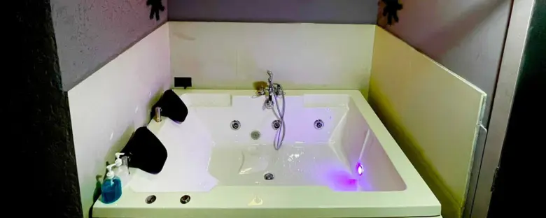 massage spa in Bandra, best spa in Bandra, thai spa in Mumbai